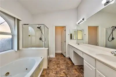 9693 Dancing Pond Way, Las Vegas, NV 89178 Primary Bathroom