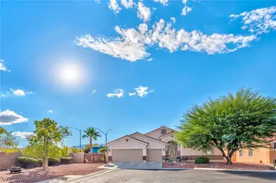 9693 Dancing Pond Way, Las Vegas, NV 89178 Front of Structure