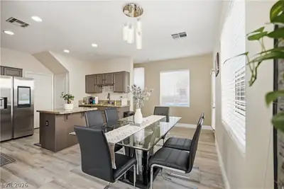 10876 Avenzano Street Dining Area