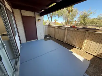 3120 South Eastern Avenue 11 Patio