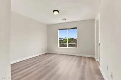 11037 Meadow Leaf Avenue Primary Bedroom