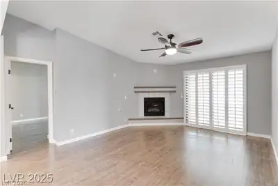 2629 South Durango Drive 202 Living Room