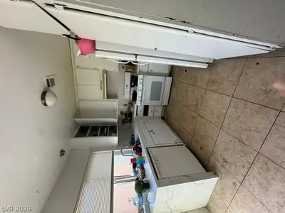 4008 Edgeford Place Kitchen