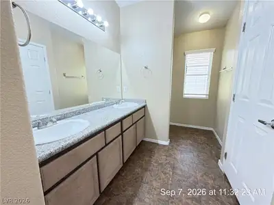 6544 Strolling Plains Lane 102 Primary Bathroom