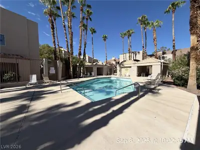 6875 Tamarus Street 201 Pool