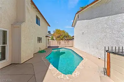 5570 White Cap Street Pool
