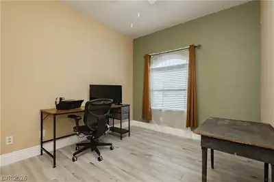 233 Albany Way Bedroom