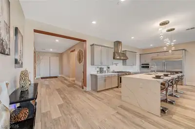 5241 Brayden Court Kitchen