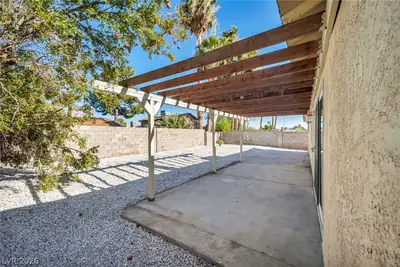 1322 Lucky Street Patio