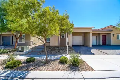 7526 Crested Moon Street North Las Vegas, NV 89084