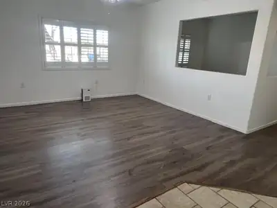 10245 South Maryland Parkway 1221, Las Vegas, NV 89183 Living Room