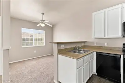 3318 North Decatur Boulevard 2096 Kitchen