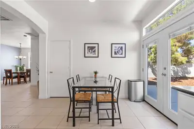 1076 Sweeping Vine Avenue Dining Area