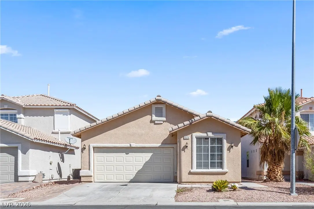 1076 Sweeping Vine Avenue