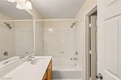 9116 Dancing Snow Court 103 Primary Bathroom