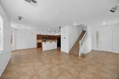9075 Cloudy Mountain Place Living Room