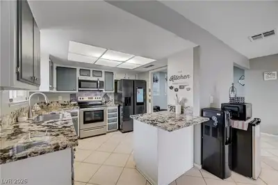2829 North Michael Way Kitchen