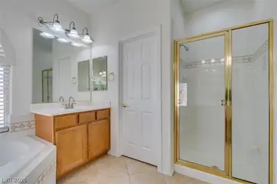 10744 Binasco Street Primary Bathroom