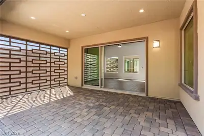 10028 Regency Square Avenue, Las Vegas, NV 89148 Patio