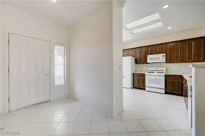 2613 Langford Avenue Kitchen