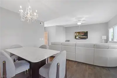 11870 TEVARE Lane 1085 Dining Area