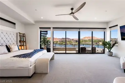 16 Heron Harbour Drive, Henderson, NV 89011 Primary Bedroom