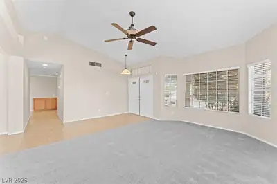5616 Sageridge Circle Living Room