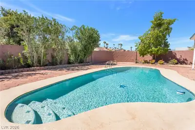 2524 Valparaiso Street Pool
