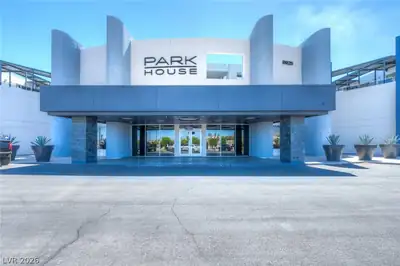 8925 West Flamingo Road 325 Front of Structure