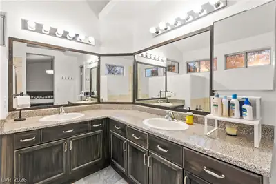 4785 Canna Drive Primary Bathroom
