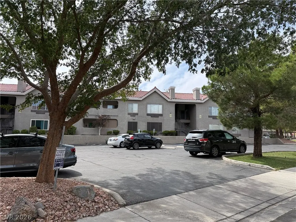 700 Capri Drive 32B