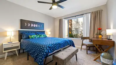 3123 Key Largo Drive 101 Bedroom