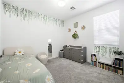 9628 Slate Peak Avenue Bedroom