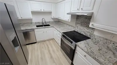 3151 Soaring Gulls Drive 2163 Kitchen