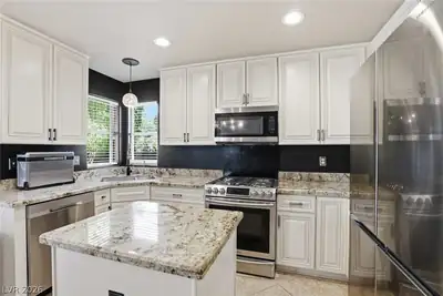 10817 Palliser Bay Drive Kitchen