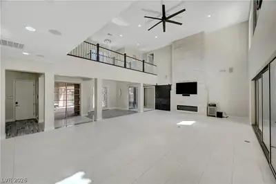 89 Olympia Chase Drive Living Room