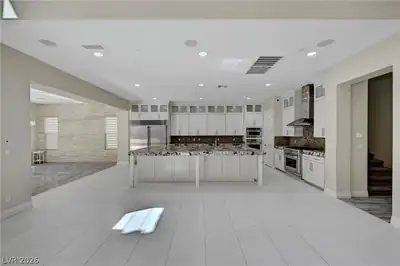 89 Olympia Chase Drive Kitchen