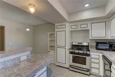 3378 Milenko Drive Kitchen