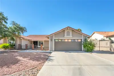 3249 Palmdesert Way, Las Vegas