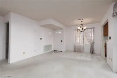4819 Nara Vista Way 101 Living Room
