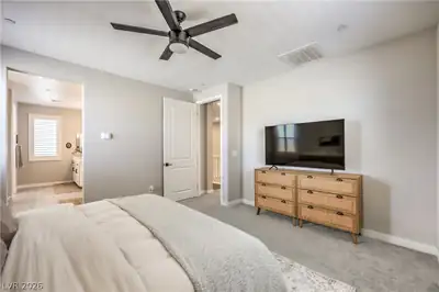 10632 Adeno Avenue Bedroom