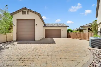 7675 Gilespie Street, Las Vegas