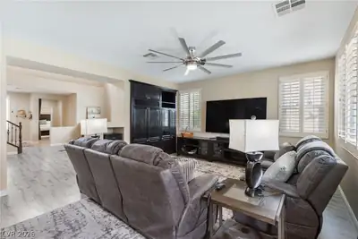 1569 Ravanusa Drive Living Room