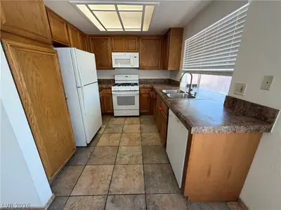 9509 Swan Bay Drive Kitchen