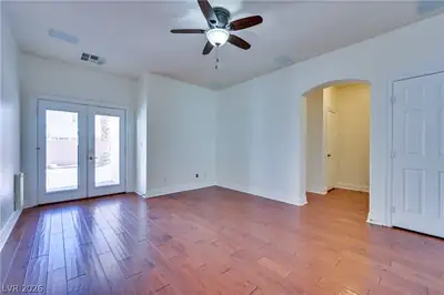 8943 Mossy Hollow Avenue Living Room