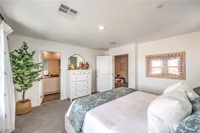 917 Pink Sugarbird Street Primary Bedroom