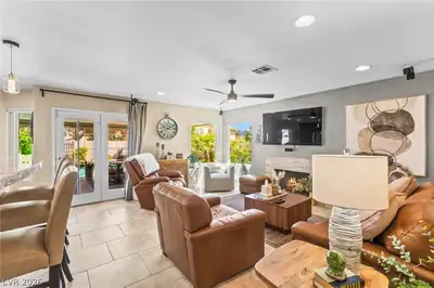 280 Willow Grove Circle, Henderson, NV 89014 Living Room