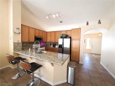 9408 Shellfish Court Kitchen