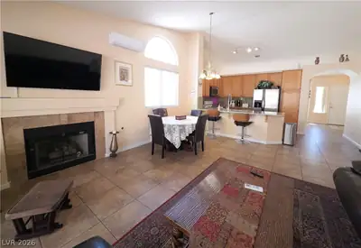 9408 Shellfish Court Living Room