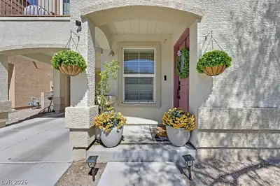 8868 Intertwine Entry